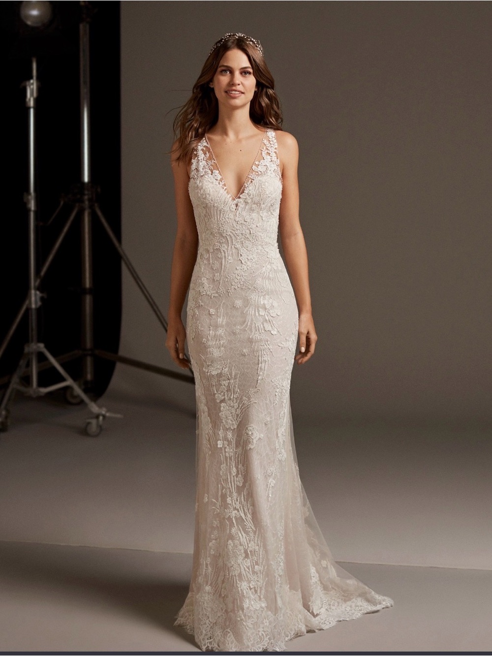 Pronovias EOS Ivory Lace V-Neck Sheath Wedding Gown